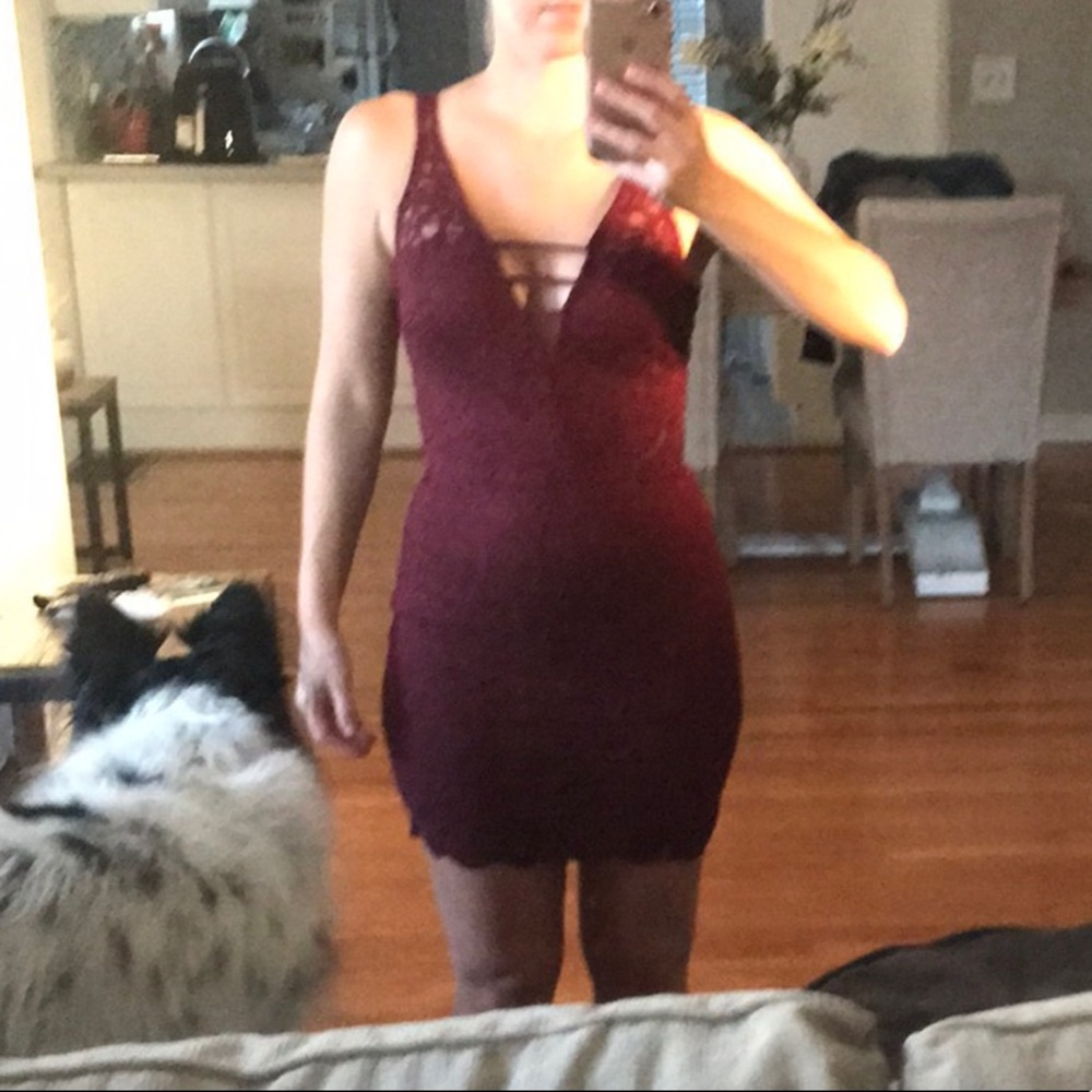 🌟Maroon lace dress